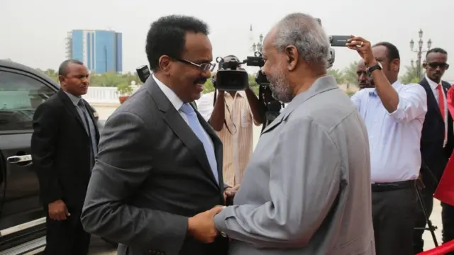 Geelle iyo Farmaajo