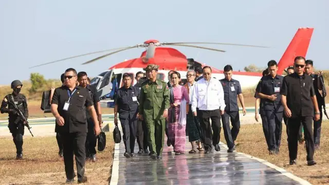 ဒုတိယဗိုလ်ချုပ်ကြီးကျော်ဆွေ ပါဝင်တဲ့ ရခိုင်ပြည်နယ် ခရီးစဉ်တစ်ခု