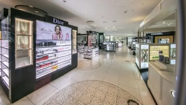 एयरपोर्ट