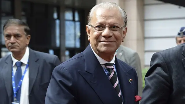 লেবার পার্টির নেতা নভিন রামগুলাম