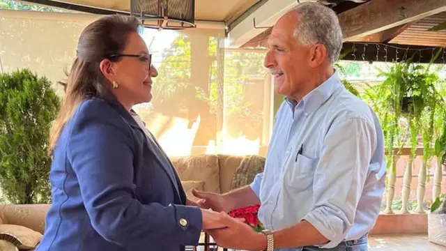 Xiomara Castro y Nasry Asfura.