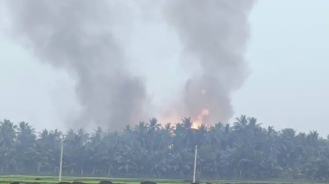 మంటలు, గ్యాస్ లీకేజీ, పైప్ లైన్