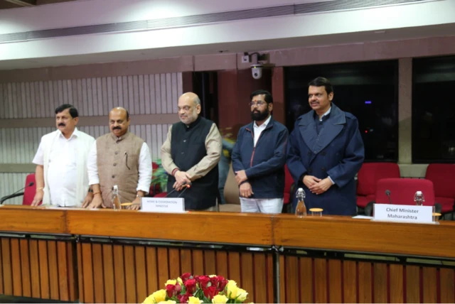 अमित शहांसोबत बैठक 