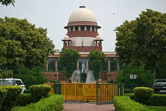 AIADMK, Anti Defection Law, SupremeCourt