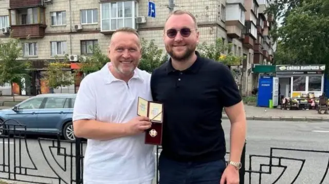 Батько і син Гринкевичи