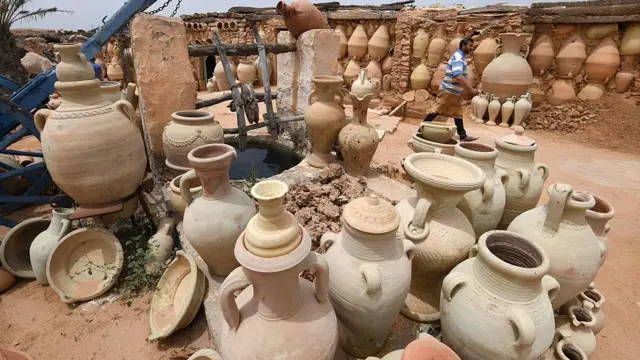 Wasu randuna da ka yi da ƙasa a inda ake ƙerasu