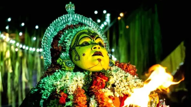 భూత కోల కళాకారుడు