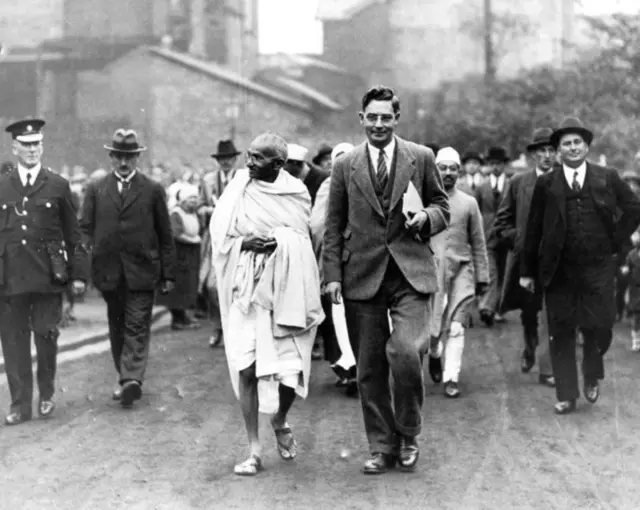 మహాత్మాగాంధీ