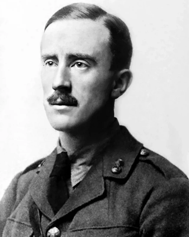 Tolkien mengalami kengerian brutal di Somme pada bulan Juli 1916