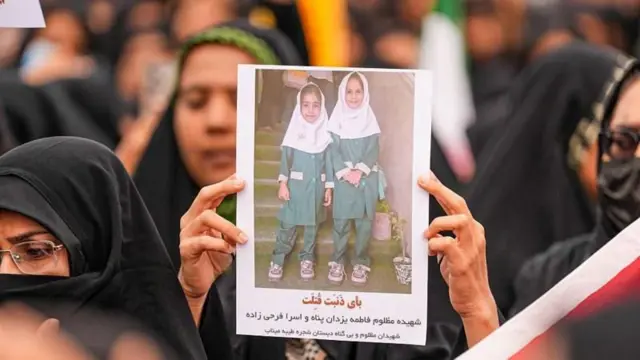 தற்போதைய போரின் போது இரான் பள்ளி மீதான தாக்குதலில் பல குழந்தைகள் கொல்லப்பட்டனர்.