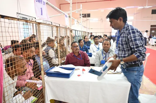 வாக்கு எண்ணிக்கை நிலவரம்