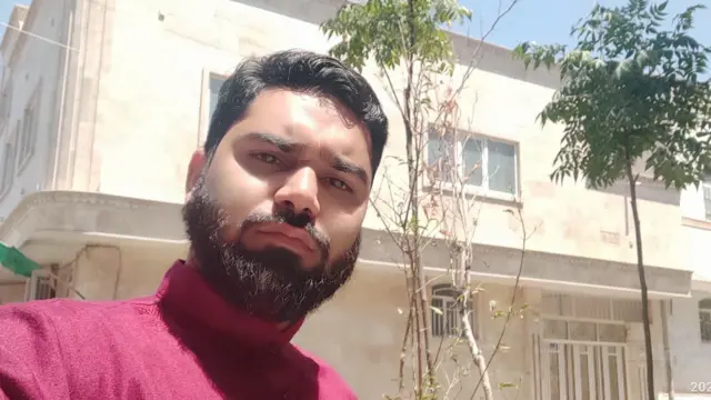 ईरान में फंसे भारतीय छात्र