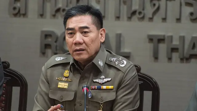 พล.ต.อ.จักรทิพย์ ชัยจินดา ผู้บัญชาการตำรวจแห่งชาติคนปัจจุบัน