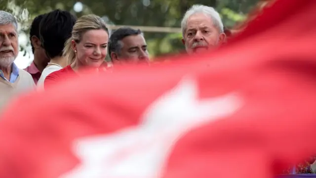 Lula ao ladof12 bet ao vivocorreligionários