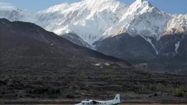 تیارا کا طیارہ