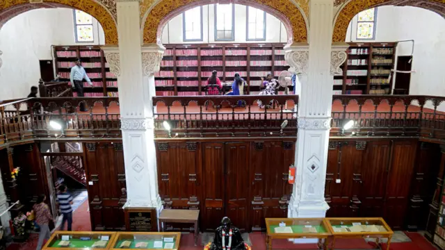 کونمارا پبلک لائبریری