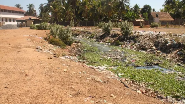 යුද්ධයෙන් පසු කුණුවලින් බැටකන කාත්තන්කුඩිය