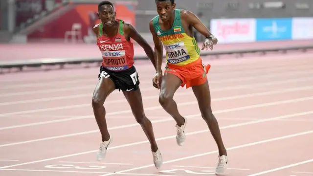 Atileetiin Kipruutoofi Lammeechaan erga Dohaatti dorgommii xumuranii booda meeshaatu abbaa mo'e adda baase