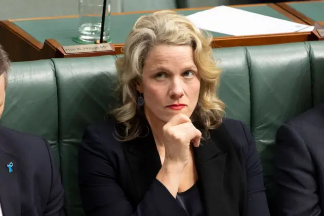 ઇમિગ્રેશન