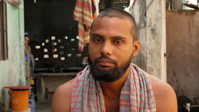 মোহাম্মদ শামীমের ইজিবাইক ছিনতাই হয়েছে নভেম্বরের প্রথম সপ্তাহে