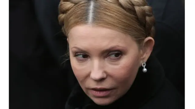 Yulia Volodymyrivna Tymoshenko waxay horay Ra'iisul wasaare uga soo noqotay Ukraine