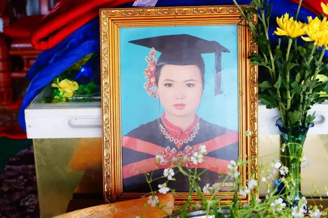 အများ ပြည်သူရှေ့မှောက်မှာ စီရင်ဆုံးဖြတ်မယ်လို့ဆို