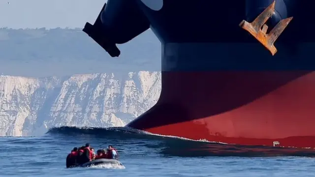 نا قانونه پناه غوښتونکي