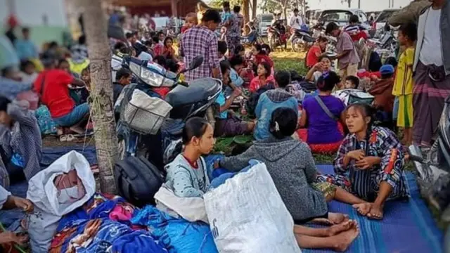လေးကေ့ကော်တိုက်ပွဲ ကြောင့်ထွက်ပြေးလာသူများ