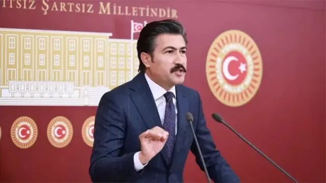 Cahit Özkan