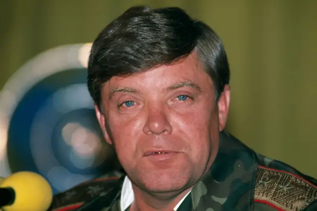 Советтик генерал-лейтенант Борис Громов 