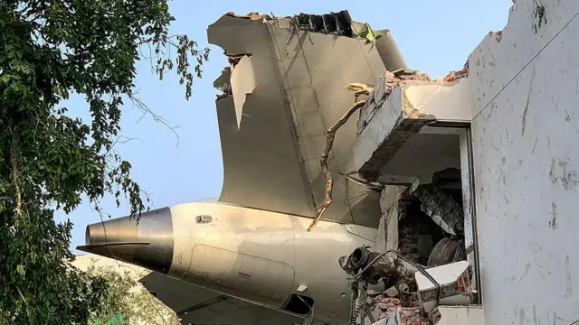 ஏர் இந்தியா, அகமதாபாத் விமான விபத்து, விசாரணை அறிக்கை, குஜராத் விமான விபத்து