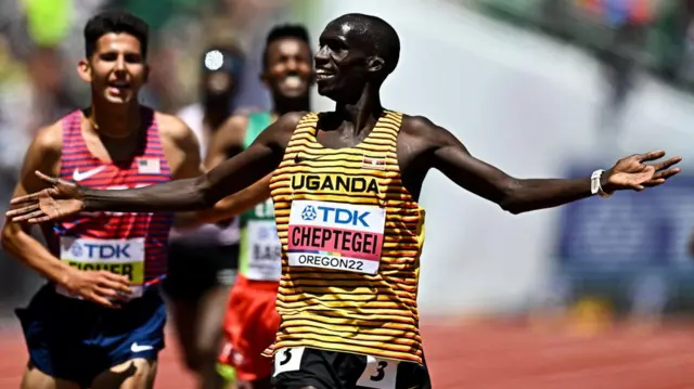 Chepteegeen Dohaattis injifatee ture