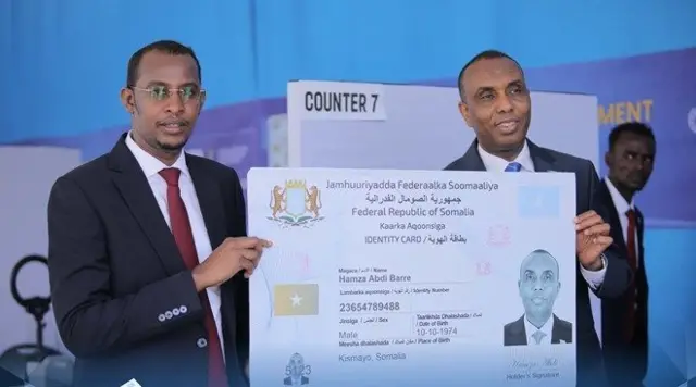 Kaarka aqoonsiga Soomali