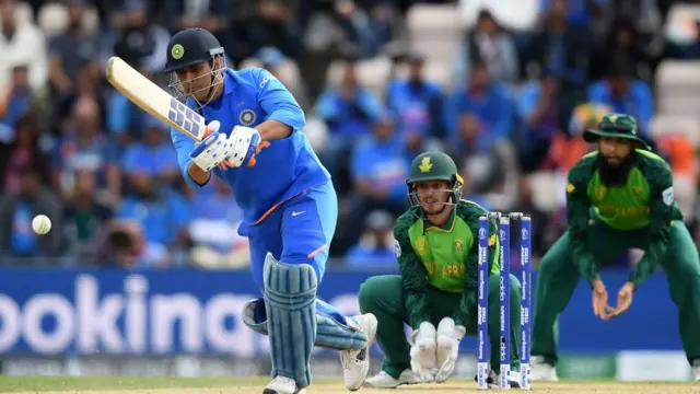 મહેન્દ્ર સિંહ ધોની