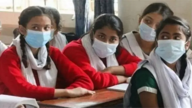 এবারে কম সময়ে ও কম বিষয়ে পরীক্ষায় অংশ নেবে এসএসসি পরীক্ষার্থীরা