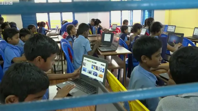 డిజిటల్ క్లాసులు