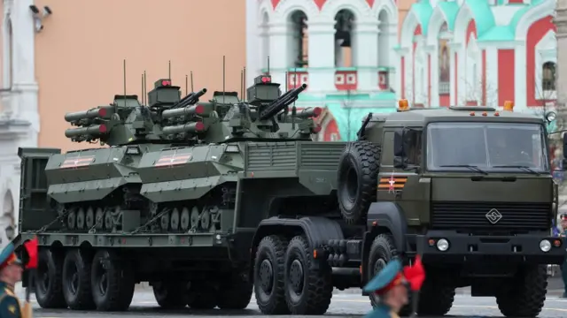 Роботехнические наземные комплексы "Уран-9"