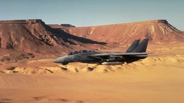 በአውሮፓውያኑ 1990-91 በነበረው የኢራቅና ኩዌት ጦርነት ላይ ዴክስትሮሜታፌታሚን የተሰኘው አበረታች መድኃኒት በአየር ኃይሉ አብራሪዎች ዘንድ በሰፊው ጥቅም ላይ ውሏል