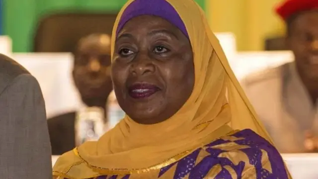 Самия Сулуҳу Ҳассан шу йил март ойида қудратга келган, Африка қитъасидаги ягона аёл президентга айланганди