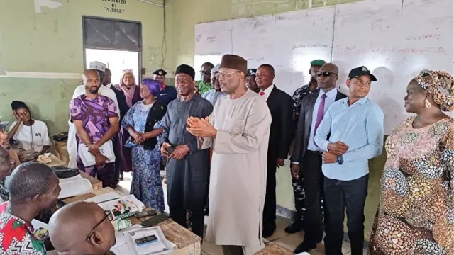 INEC Chairman, Prof. Mahmood Yakubu, visit key training centers for Akure South to assess di ongoing preparation of election officials.