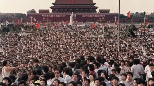 တီယန်နန်မင်ကို တစ်လခွဲကြာ သိမ်းပိုက်ခဲ့