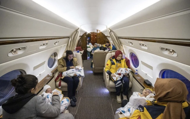 depremzede çocuklar