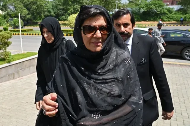 د عمران خان خور علیمه خان د اسلام اباد عالي محکمې ته عریضه کړې.