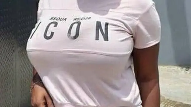 Obinrin ti ko wọ kọmu