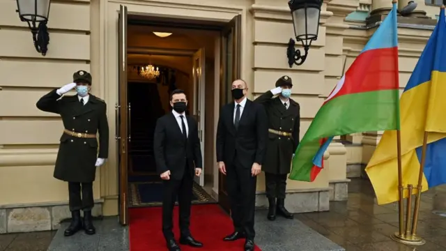 Zelenski və Əliyev
