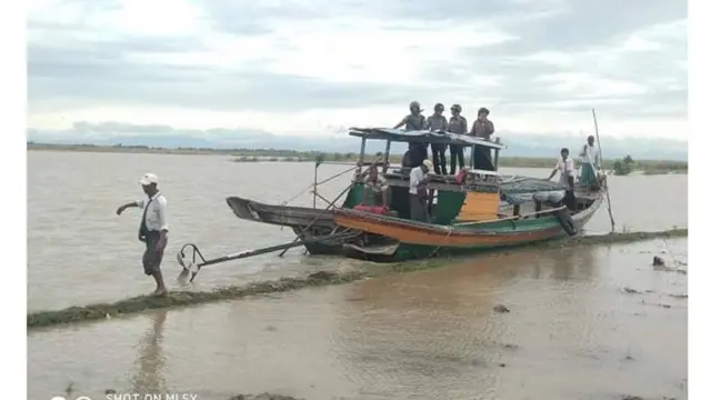 လူသတ်မှု၊အလောင်းဖျောက်ဖျက်မှု ၊ ပိုင်နက် ကျုးလွန်မှုတွေနဲ့ ဇူလိုင်၂၇ရက် က ရဲစခန်းမှာ အမှုဖွင့်ခံထားရတာဖြ စ်ပါတယ် ။