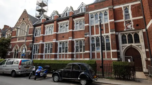 школа Томаса в Баттерси