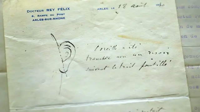 A parte superior da carta do médico Félix Rey com o desenho da orelha e uma linha pontilhada onde ela foi cortada