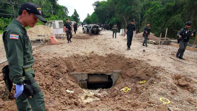 ซากความเสียหายจากเหตุระเบิดที่ปัตตานีวันที่ 22 ก.ย. 2560