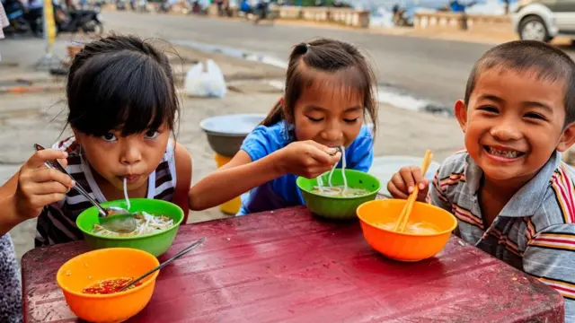 Hranljiv i aromatičan, fo je osnovno jelo i omiljena hrana za utehu širom Vijetnama